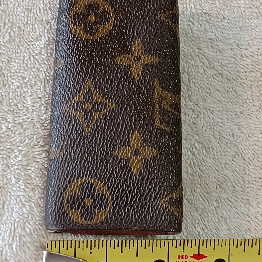 Louis Vuitton Brown Damier Leather Gold Key Holder 🔑